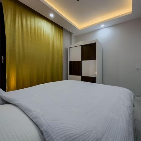 Havalimanina Yakin 1+1 Lux Suite Aksu  Exterior photo