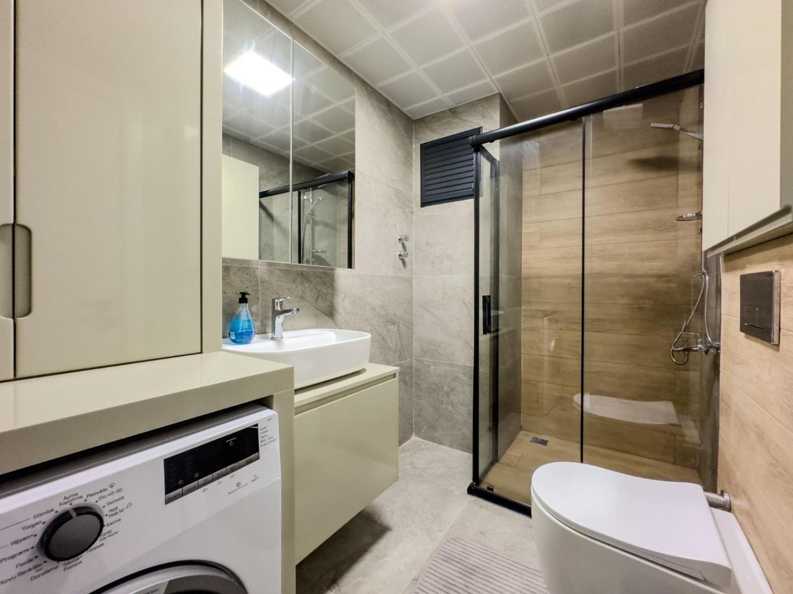Havalimanina Yakin 1+1 Lux Suite Aksu  Exterior photo
